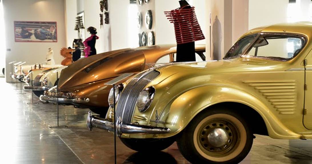 Automobile and fashion museum