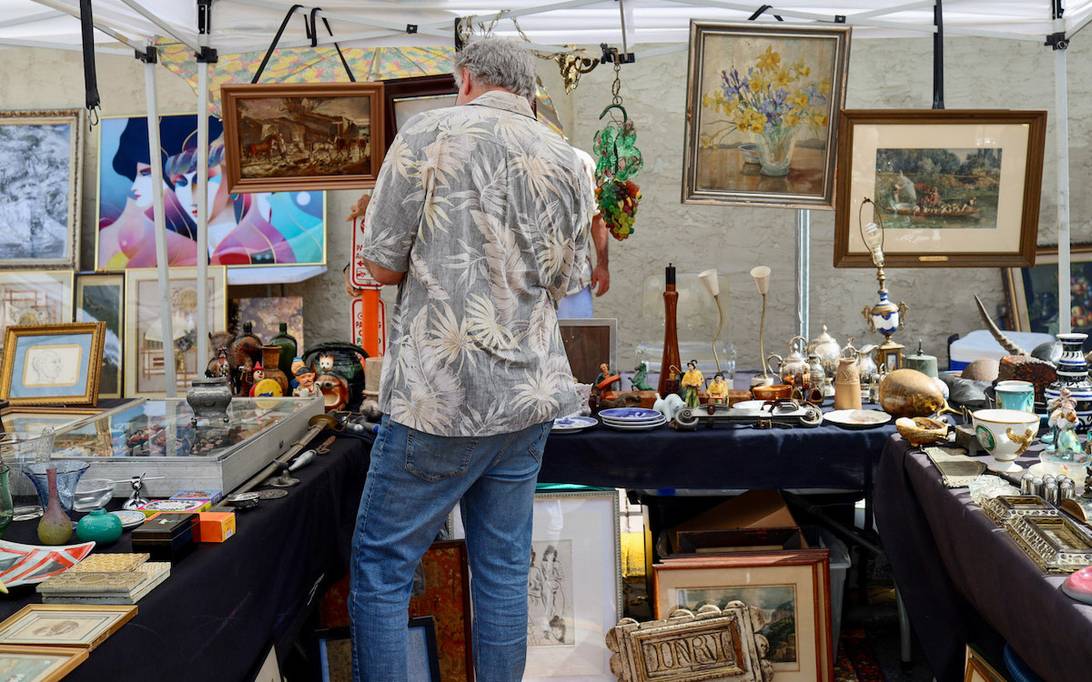 Lincoln Road Antique & Collectible Market
